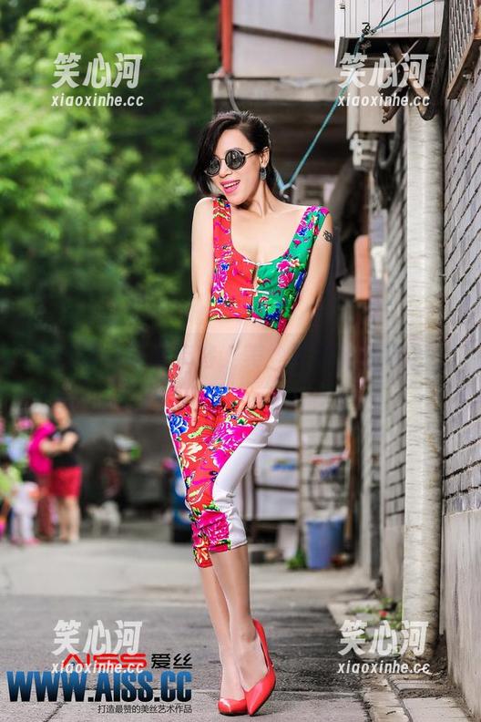 爱丝带你玩遍麻将，美丝写真免费奉上！