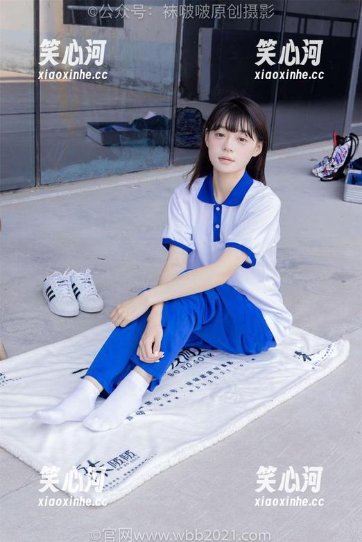 BoBoSocks袜啵啵-小沫 BoBoSocks袜啵啵 - 小沫私拍合集:细节中隐约的校服丝影