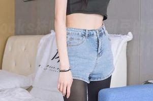 BoBoSocks袜啵啵 - 小甜豆的薄肉丝写真分享，不仅仅是肉肉，更是时代的诱惑！