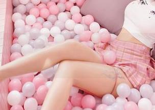 Feilin嗲囡囡 - Misty萌晰的图包更新，你绝对想不到的美足发掘之旅！