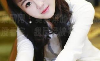 GIRLT果团网 - 莫雅淇的连体衣挑战——图册还没看完，我已经被各种造型迷惑了…