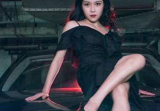 GIRLT果团网 - 陈雅漫的全套皮衣，这图包里的每一张都像在不断挑战我的审美！