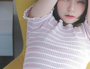 内衣写真里的Hizzy(히지)，原图让你欲言又止！