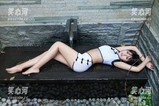 TuiGirl推女郎 - 突然想起夏天的味道，艾栗栗的连衣裙美图合集，好像把空气都变甜了。