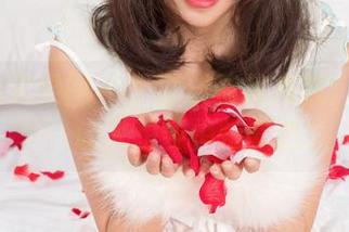 UGirls尤果网 - 于思琪的旗袍集：这些细节…让人想要悄悄靠近。