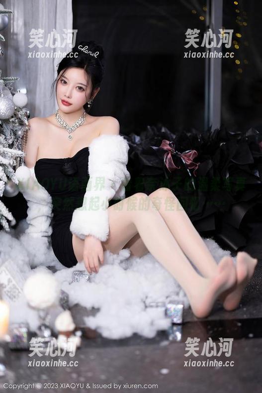 XIAOYU语画界 - 看着奈沐子的温柔写真，突然想起小时候的奇怪回忆……