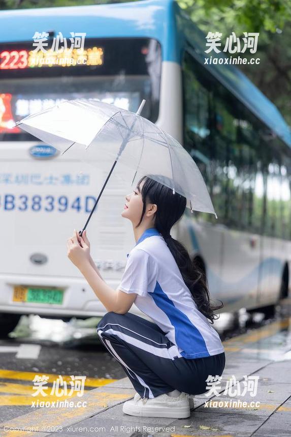 Xiuren秀人网 - 高清下的Mieko林美惠子：蕾丝与欲望的一小步