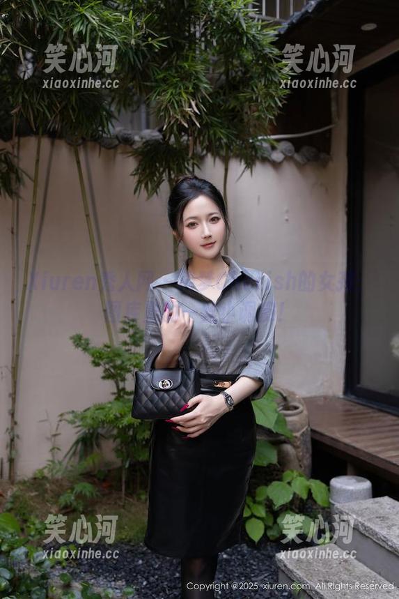 Xiuren秀人网 - 绮梦Cherish的女孩：图库里的一丝小调皮！