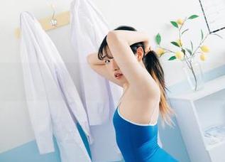 Zia(지아)的Ready女学生Cos，别众筹，还不快点下载！