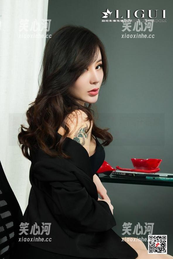 丽柜ligui - 免费图集来了！蕊蕊在莲池里的清丝小憩时光