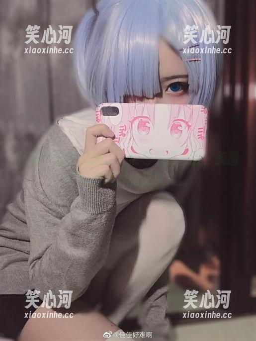 佳佳好难啊 佳佳好难啊又来了,黑色写真出没,美图界的调调神秘又撩人!