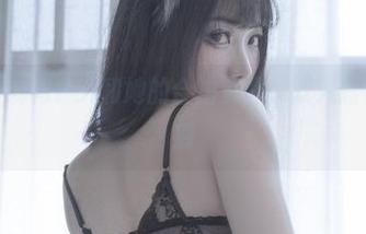别眨眼，刺青Poi和她的合拍资源，双人露出惊愕一刻