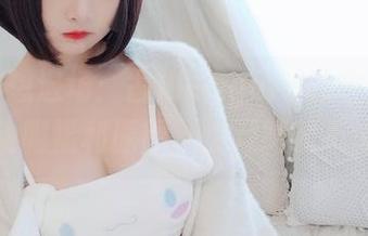 再也不想退场：古川kagura的白丝体操运动服福利原图，点开绝对不悔！