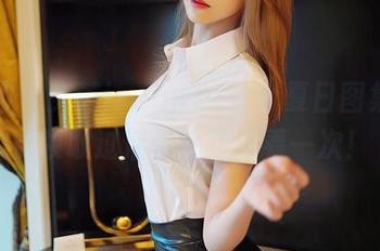 嗲囡囡 - 文芮jeninfer这个夏日图集，免费领取过后你会想再看一次！