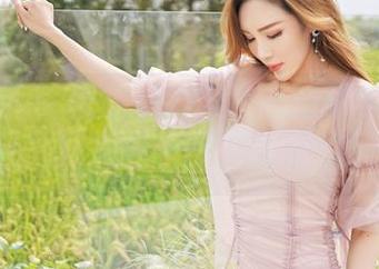 嗲囡囡 - 陈雅漫VICKY的礼服让我想起了小时候的动物园，更新附赠想象力…