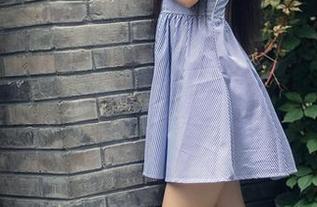 头条女神 - “连体衣”作品在网盘里，语溪成了我不成文的模特，每次开门我们始终都未见面。