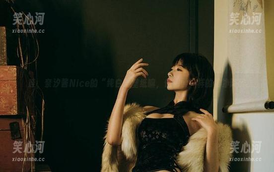 奈汐酱Nice 哇,奈汐酱Nice的“纯白”壁纸嘛,像初雪一样的洁净陶醉