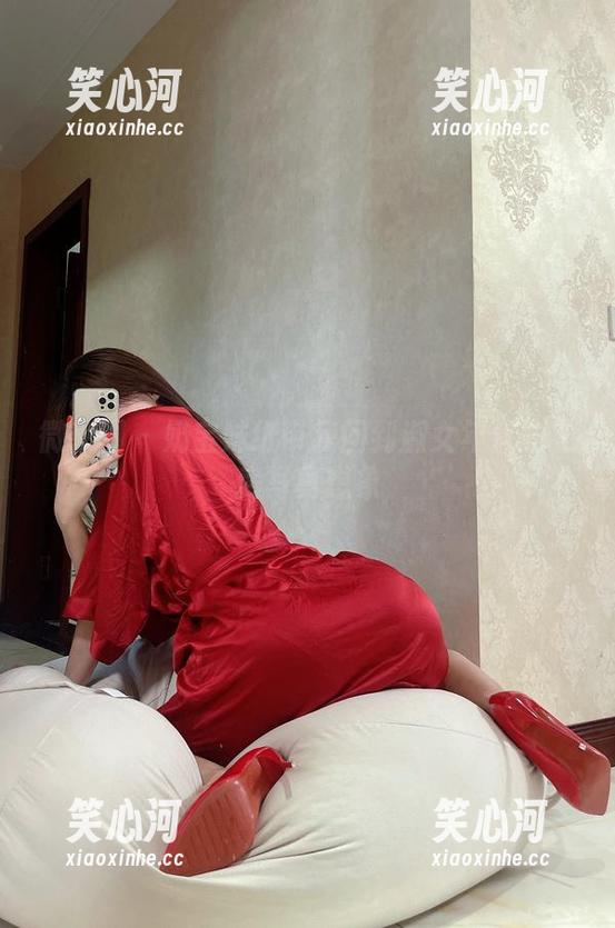 微密圈 - 奶宝妹纸带我回到淑女年代的私房写真想象