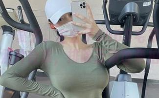 微密圈 - 夏天。左公子666&宅家空乘女友——照片合集，排除万难也要拍好看！