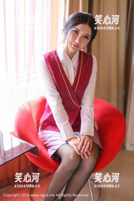 推女神 - 萌琪琪Lrene的丝袜私拍，让我在无聊的时光里，找到了一点小乐趣。