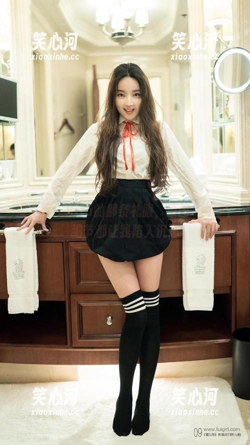 推女郎 - Rita的那条礼服，原图裡的每个细节都让我陷入沉思