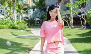 推女郎 - 这组写真没事儿就把我拉回杨伊和她眼镜的时光