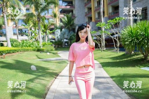 推女郎 - 这组写真没事儿就把我拉回杨伊和她眼镜的时光