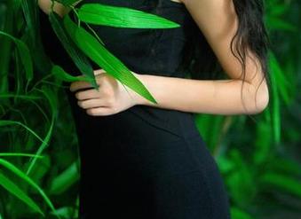 推女郎 - 潘娇娇的礼服私拍合集，结果我才发现原来我对裙子有so多不需要的偏见！