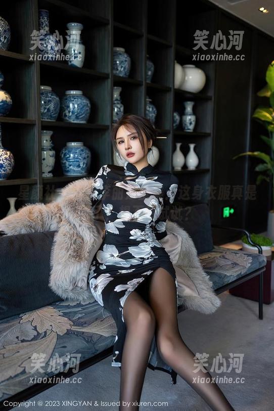 星颜社-李丽莎 星颜社 - 空姐李丽莎全集:这身衣服真是绝了,想不想试试?