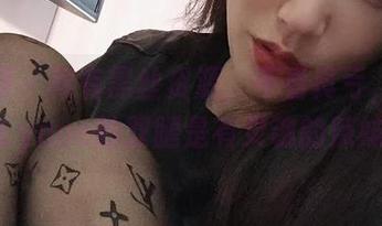微密圈 - 稀有黑丝资源，不看真亏，林子喵Lynne的双腿是有灵魂的辣妹！