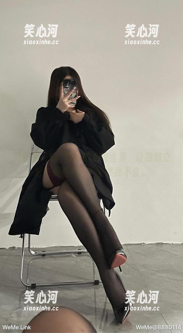 桃沢樱呀 微密圈 - 桃沢樱呀的毛衣合集,让我想立刻去织毛衣了,虽然我不会。