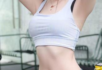 模范学院 - 分享lingyu69的学妹表现，轻松愉悦又上镜。