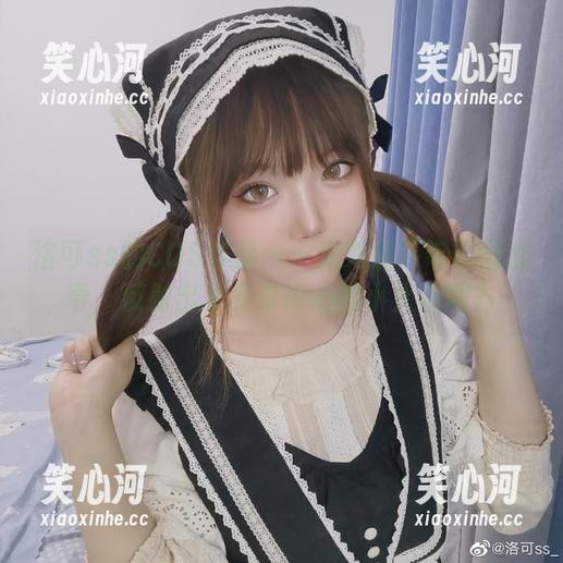 洛可ss 洛可ss的COS作品——光效黑吊带黑到出奇,反射出了多少内心的小火花啊?