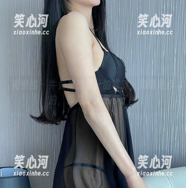 牛奶里的果汁 微密圈 - 牛奶里的果汁的写真,明明是自拍,却总让人想多了。