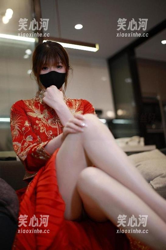 微密圈 - 高清白龙猫女：这肉丝白蕾丝好像偷偷在召唤我？