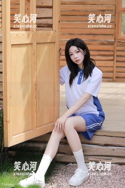 秀人网 - Evelyn艾莉超赞的海边原图，让我又想海边，又想她……