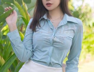 秀人网 - 和服再现：四月月在美图里穿越了一个世纪