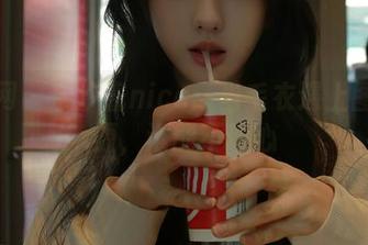 秀人网 - 奈汐酱nice：当毛衣遇上图片资源，谁能不动心