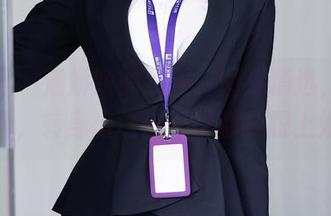 秀人网 - 潘娇娇的礼服，图库精选，礼服好看，转身出门连影子都要跟上她！