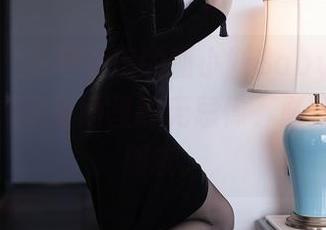 秀人网 - 不带遮掩的狐小妖Baby，让狂野魅惑在这套图里肆无忌惮，必须分享给朋友。