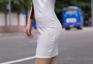秀人网 - 甜妮丝袜图包，警告：看完后，你可能会对腿部产生疯狂想象！