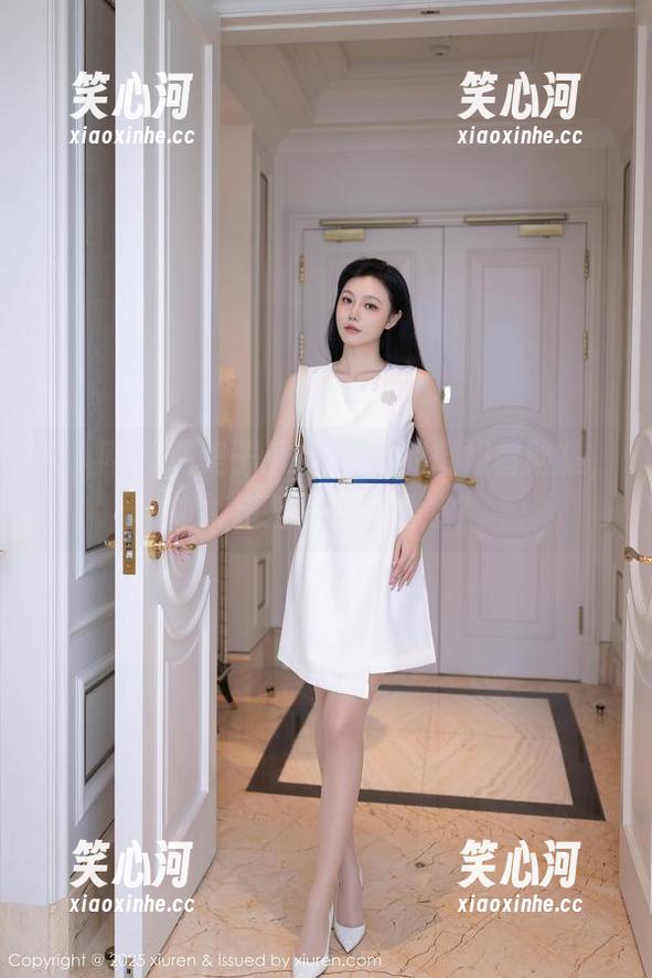秀人网 - 糯美子mini和她的御姐冒险集，谁能抵挡得了这诱惑？