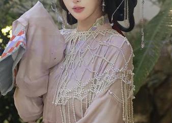 秀人网 - 蛋蛋宝校服琐事谈，无圣光合集让你意外连连！