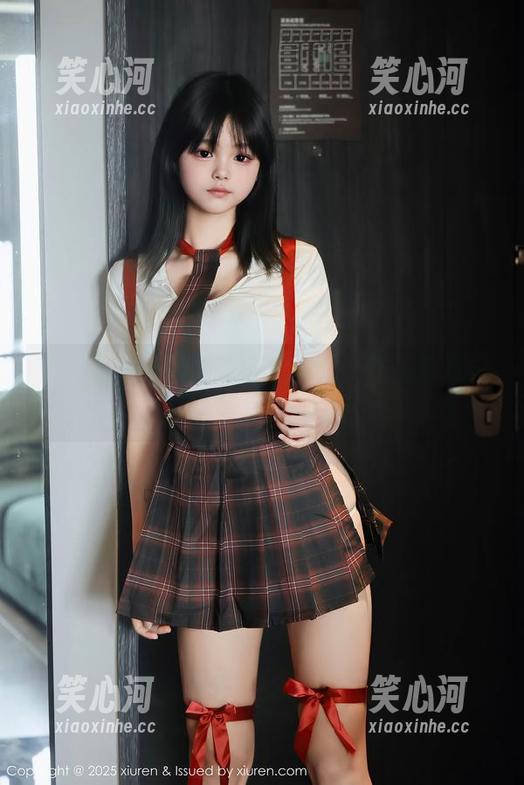 秀人网 - 当豆瓣酱遇上夏天：作品和夏日乐趣的双重奏！