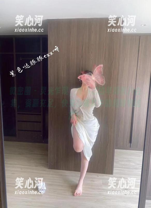 微密圈 - 灵光乍现，童小芯的早期照片合集，资源充足，快来品味其中的趣味和迷离！