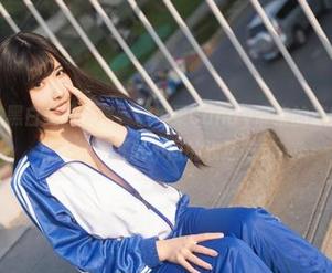 云淡风轻的黑白美图合集，糖果果Candy带来的这些灵感，想让人悄悄试试不同的表达方式。