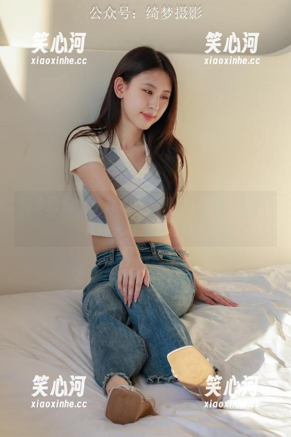 绮梦摄影-小莉 绮梦摄影 - 小莉的作品集,里面的美腿可真让人嘴角上扬呀!