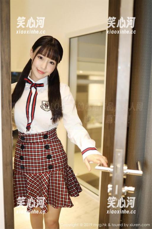 美媛馆 - SOLO-尹菲的私拍作品，女人间的清纯与微妙暗示，也太有趣了吧！