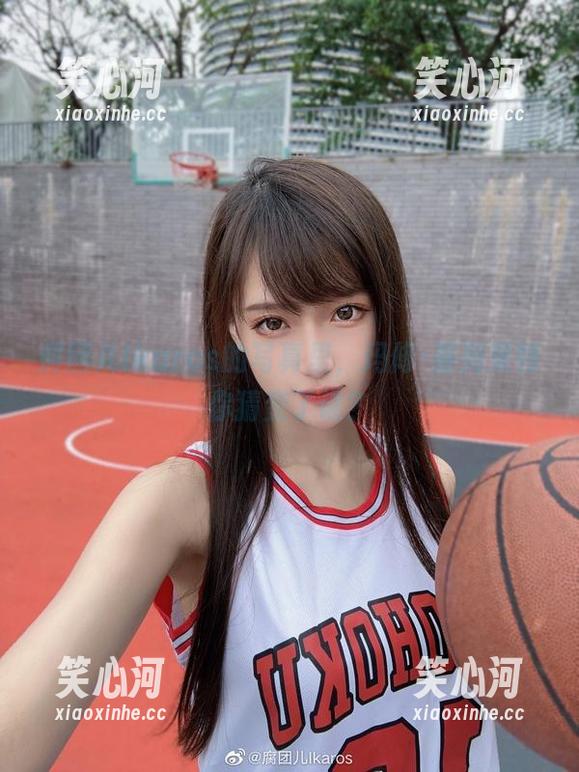 腐团儿Ikaros 腐团儿Ikaros的写真里,玛修·基列莱特你猜变了谁?