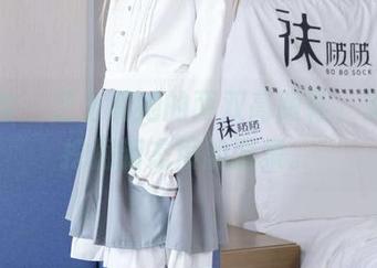 袜啵啵 - 芝士和她的两双高跟鞋，无圣光挖掘新态度的图集。